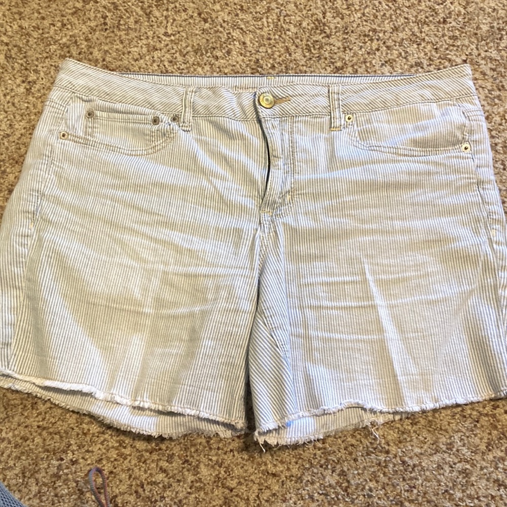 ♥️💙American Eagle shorts